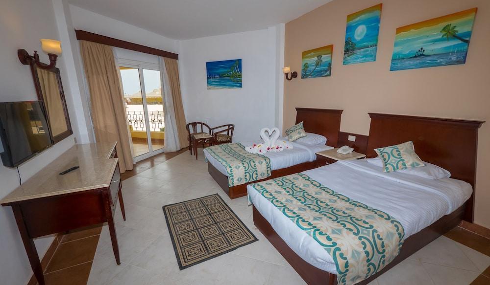 Blue Reef Red Sea Resort Марса-Алам Экстерьер фото