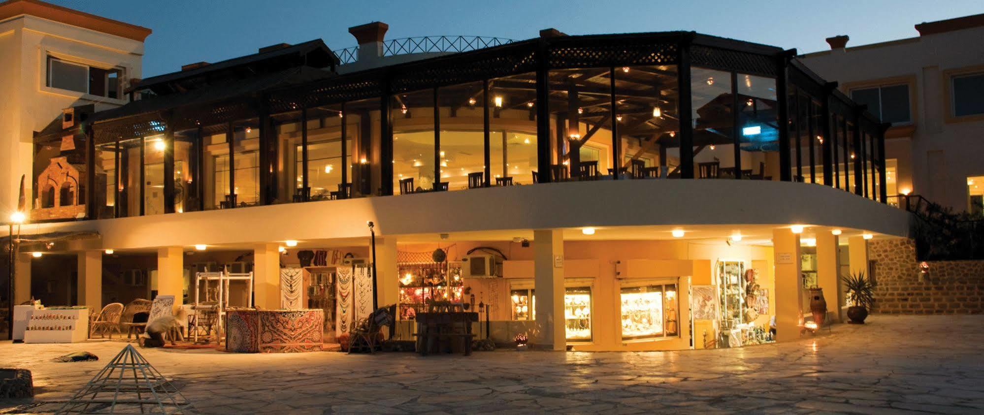 Blue Reef Red Sea Resort Марса-Алам Экстерьер фото